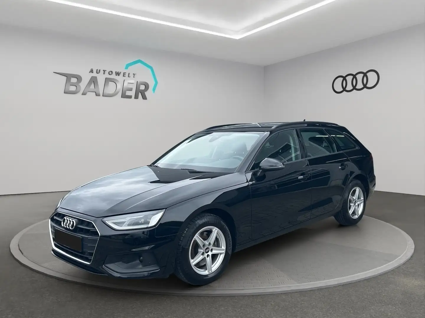 Audi A4 Avant 30 TDI Navi DAB Shz Schwarz - 1
