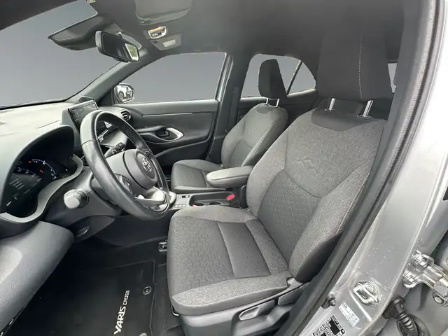 Toyota Yaris Cross view 10