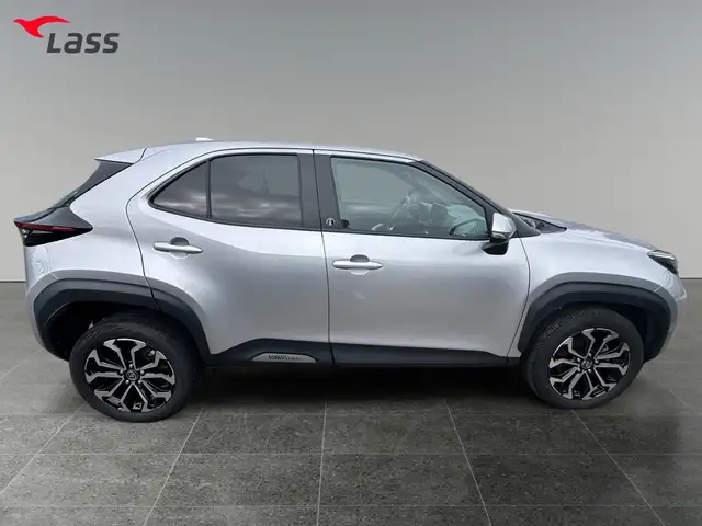 Toyota Yaris Cross view 7