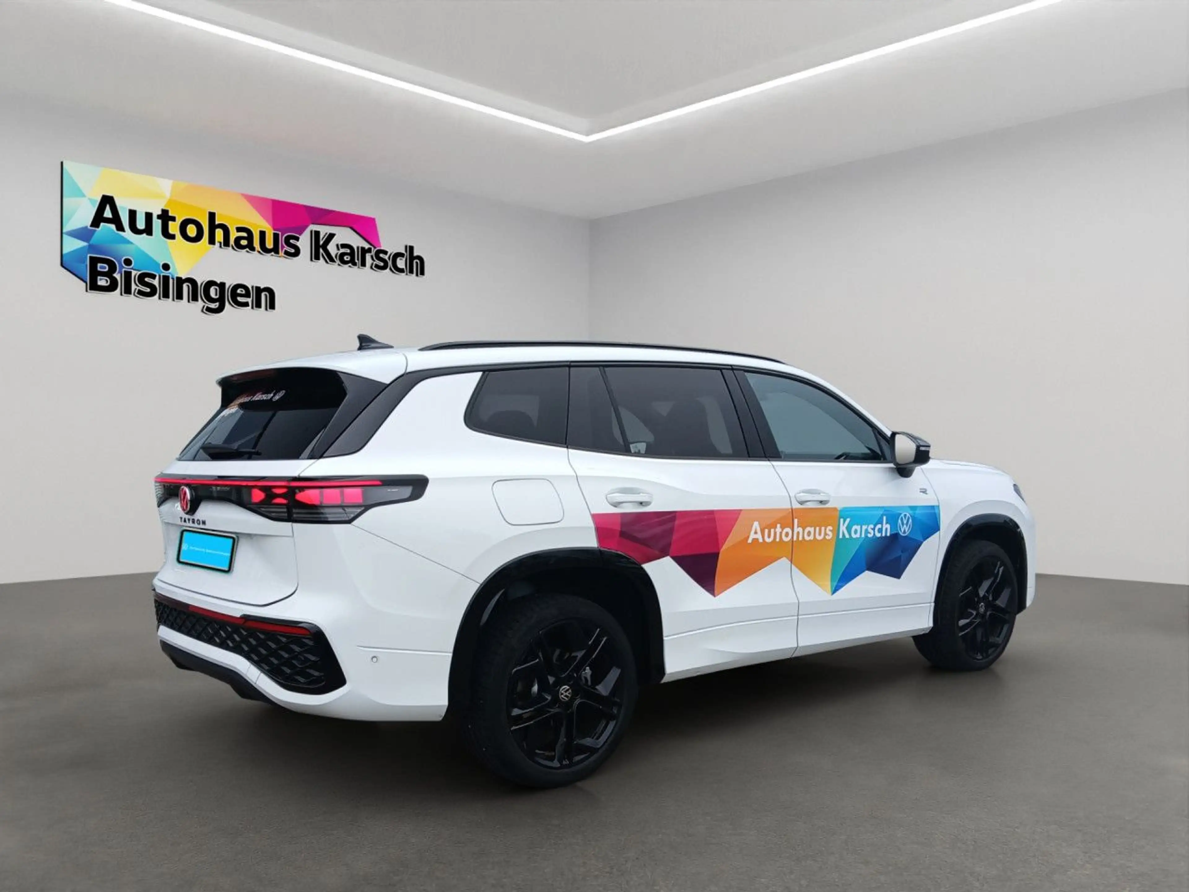 Volkswagen Tayron 2.0 TSI DSG 4Motion R-Line NAVI, AHK, 7-Si. — photo 6