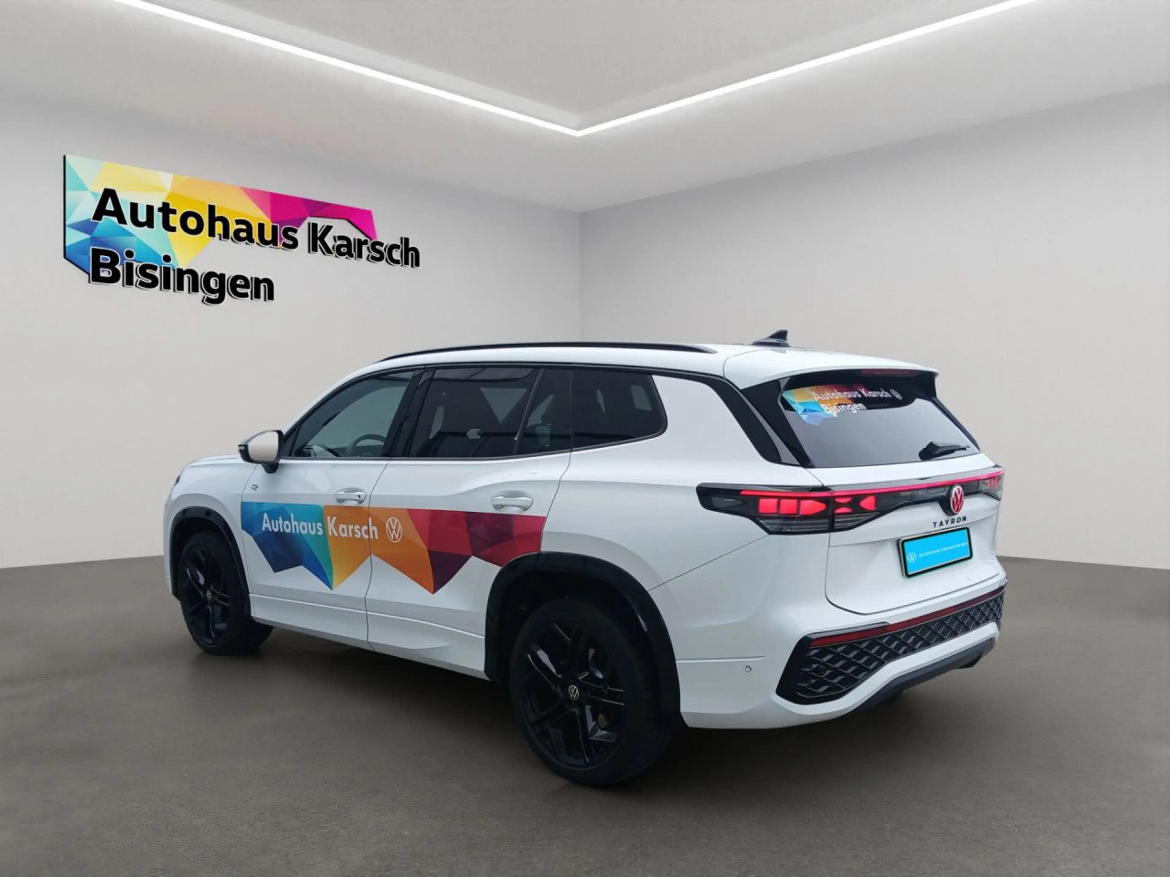 Volkswagen Tayron 2.0 TSI DSG 4Motion R-Line NAVI, AHK, 7-Si. — photo 4