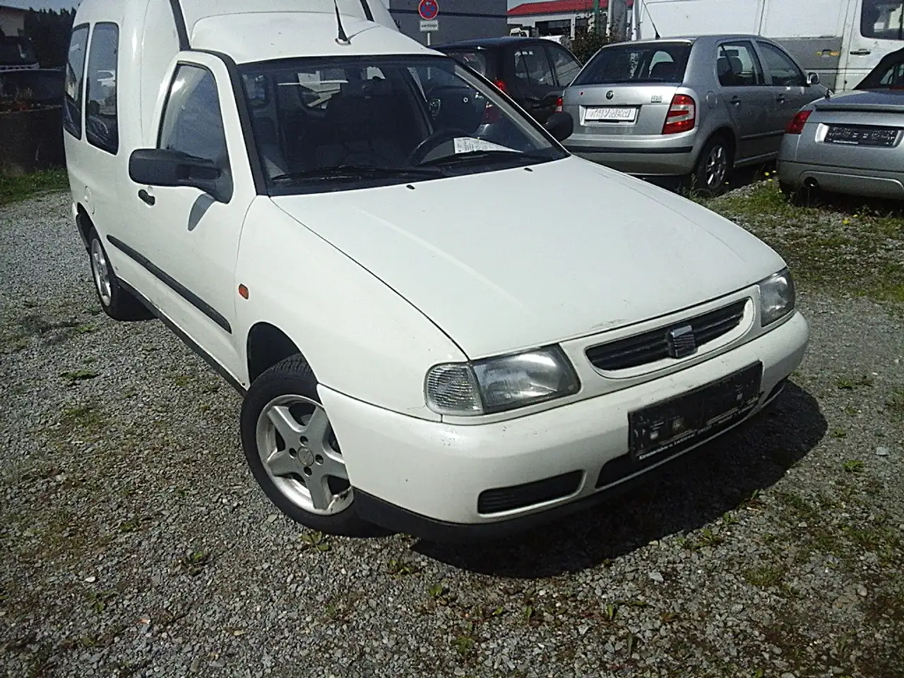 Volkswagen Caddy f. Rollstuhl /3 Sitze /m.Rampe /Behindertengerecht, foto 11