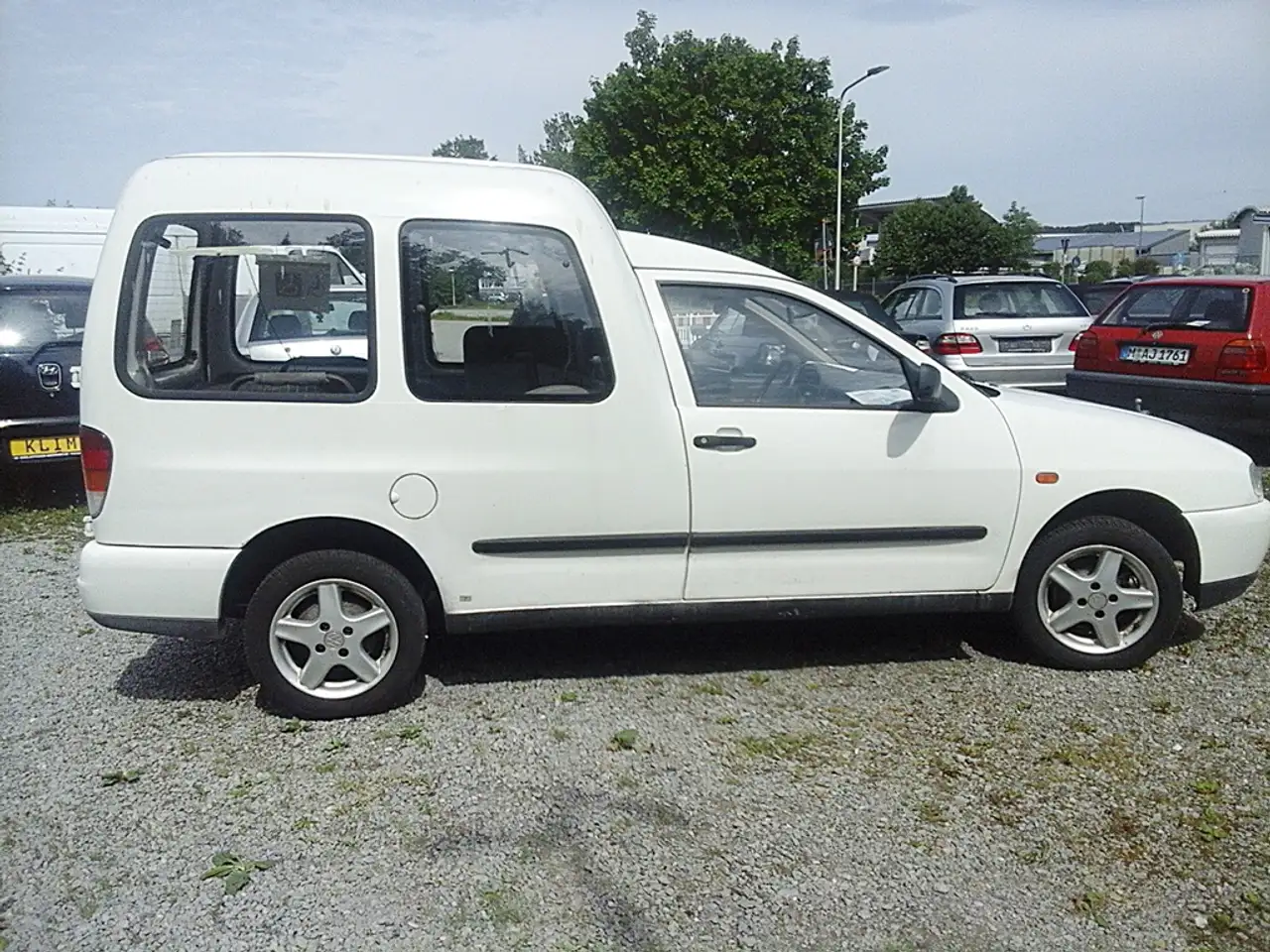 Volkswagen Caddy f. Rollstuhl /3 Sitze /m.Rampe /Behindertengerecht, foto 9