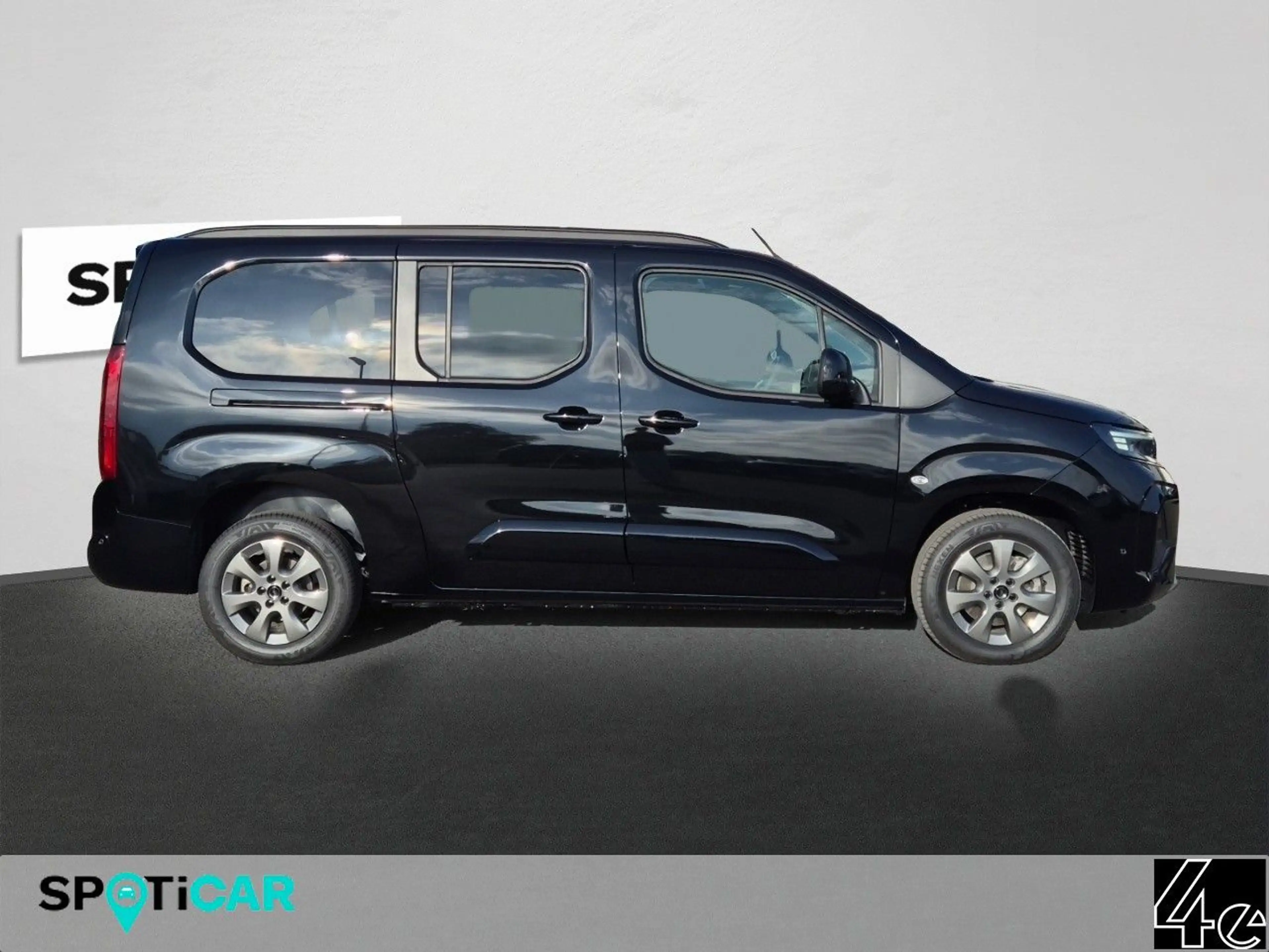 Opel Combo Life E 1.5 GS XL — photo 4