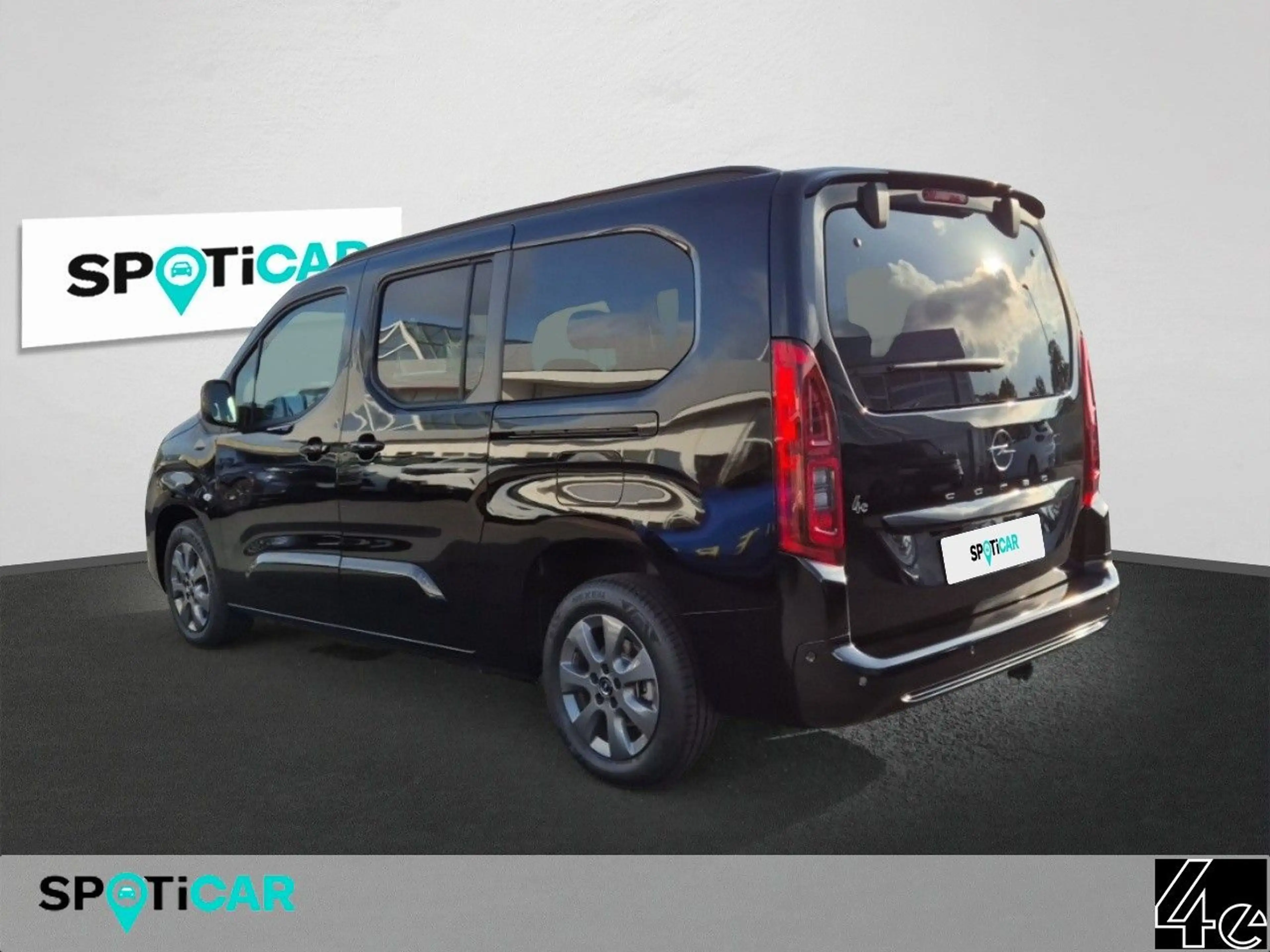 Opel Combo Life E 1.5 GS XL — photo 7