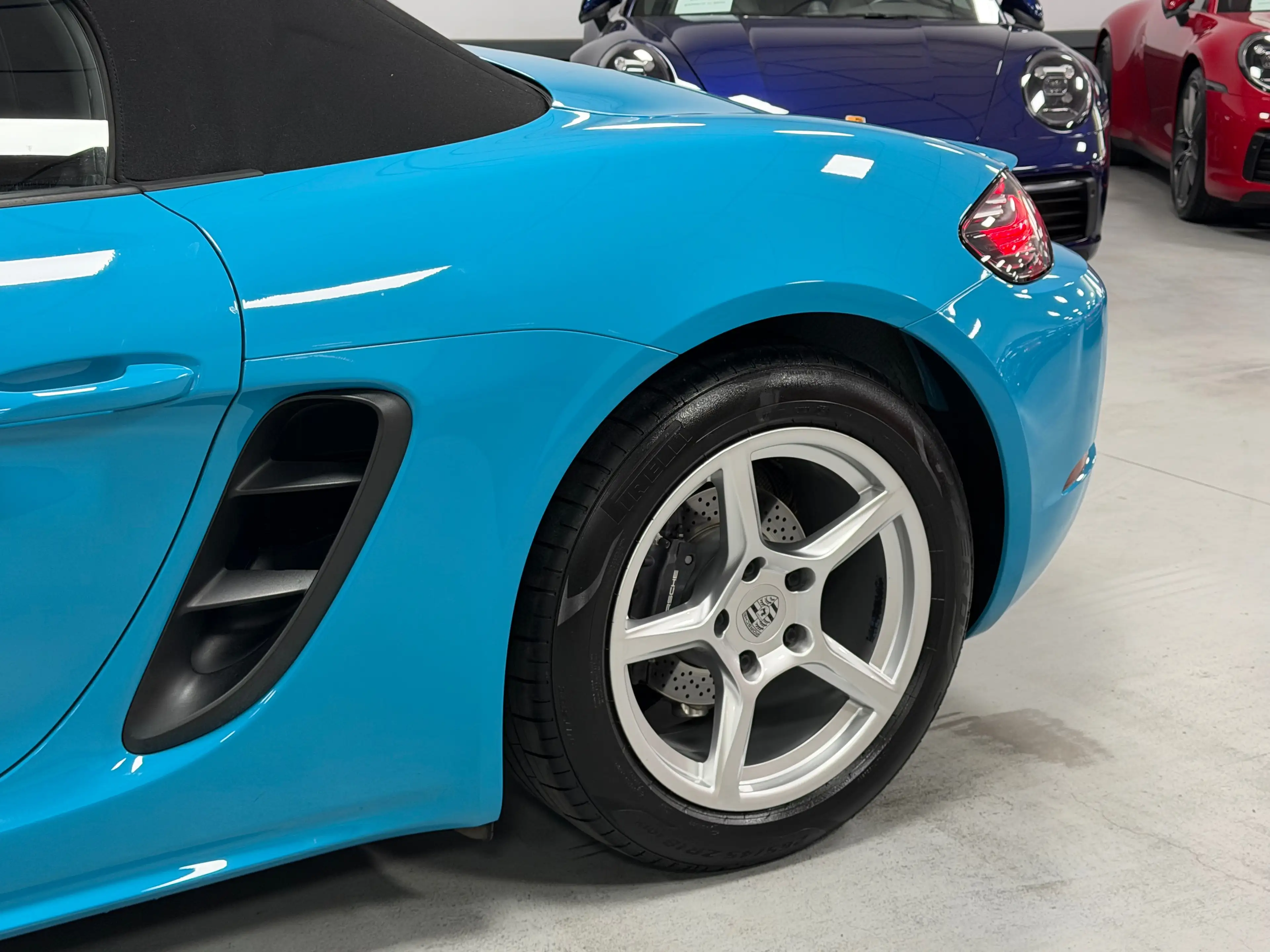 Porsche Boxster / 718 Turbo 2.0 Pdk Exhaust Sport Bose Xenon Bleu Miami Cuir Clim Xenon Ja 18 — photo 8