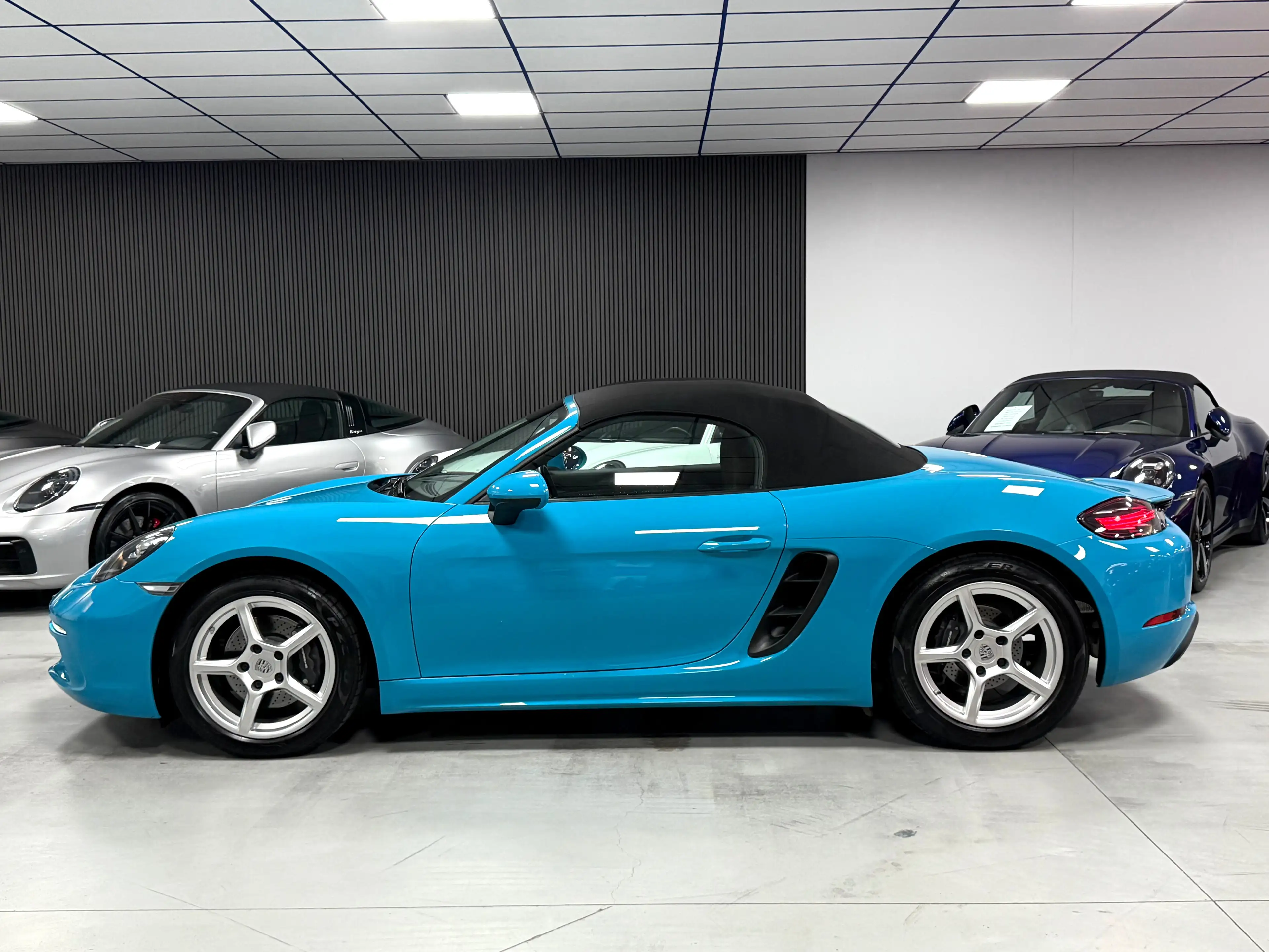 Porsche Boxster / 718 Turbo 2.0 Pdk Exhaust Sport Bose Xenon Bleu Miami Cuir Clim Xenon Ja 18 — photo 5