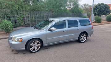 V70-XC 2.4 d5 Summum awd 185cv