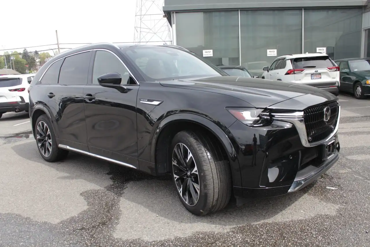 Mazda CX-90 PHEV снимка Mazda CX-90 PHEV