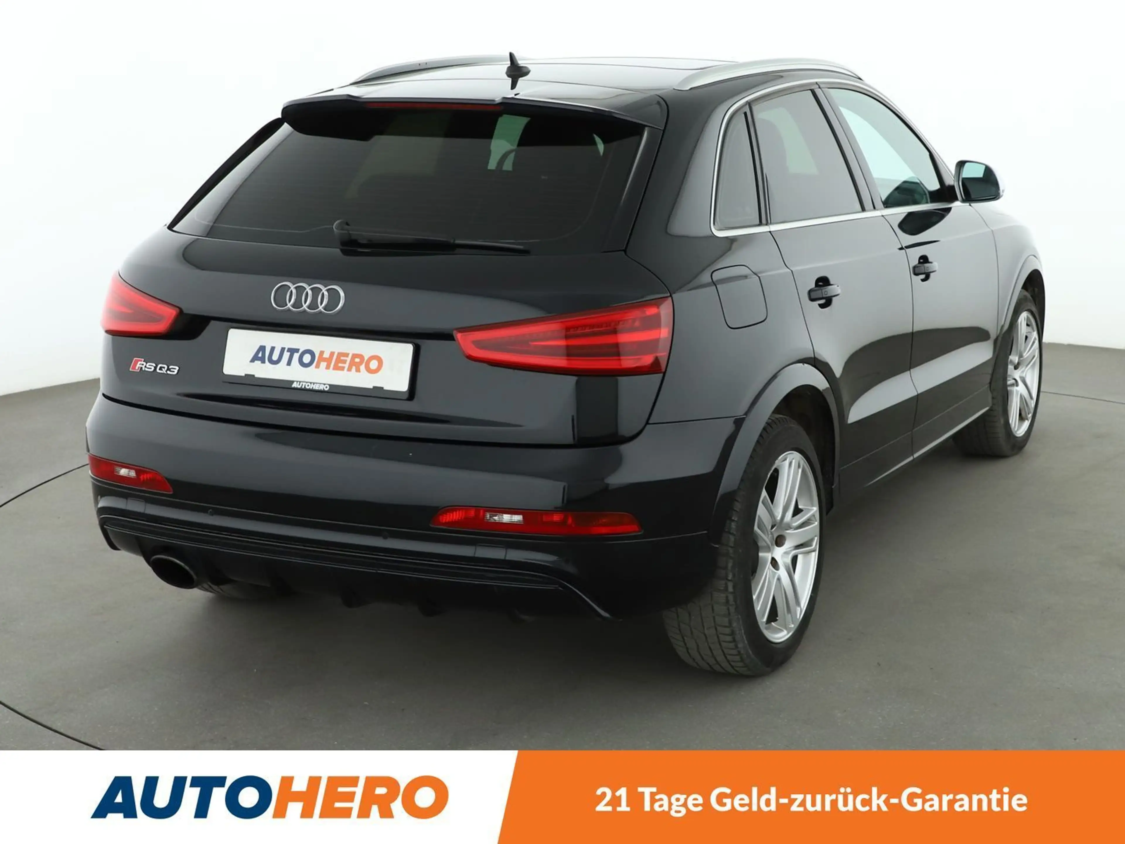 Audi RS Q3 2.5 TFSI quattro Aut.*NAVI*XENON*BOSE*PDC* — photo 6