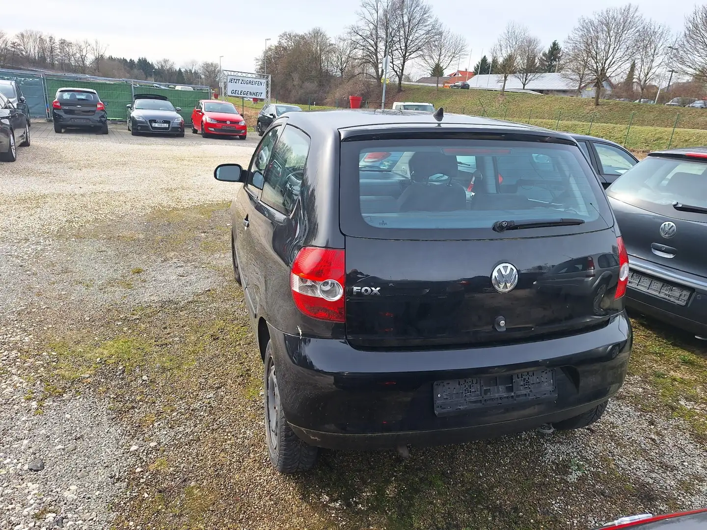 Volkswagen Fox 1.2 crna - 2