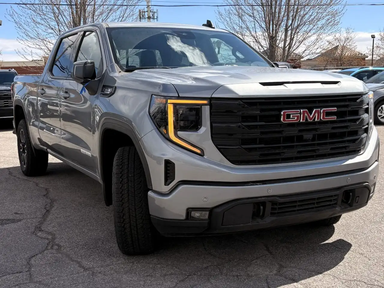 GMC Sierra 1500 снимка GMC Sierra 1500