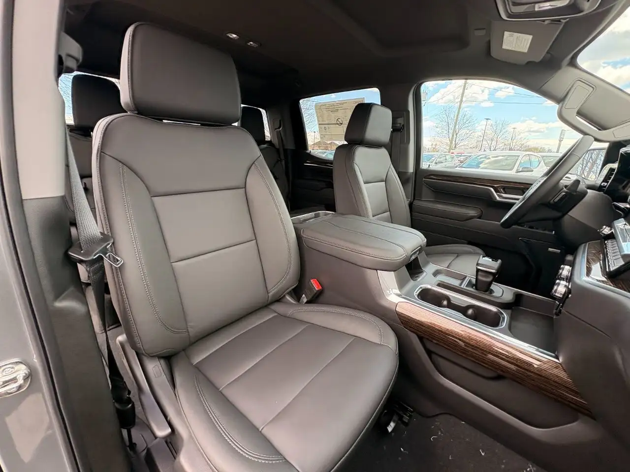 GMC Sierra 1500 снимка GMC Sierra 1500