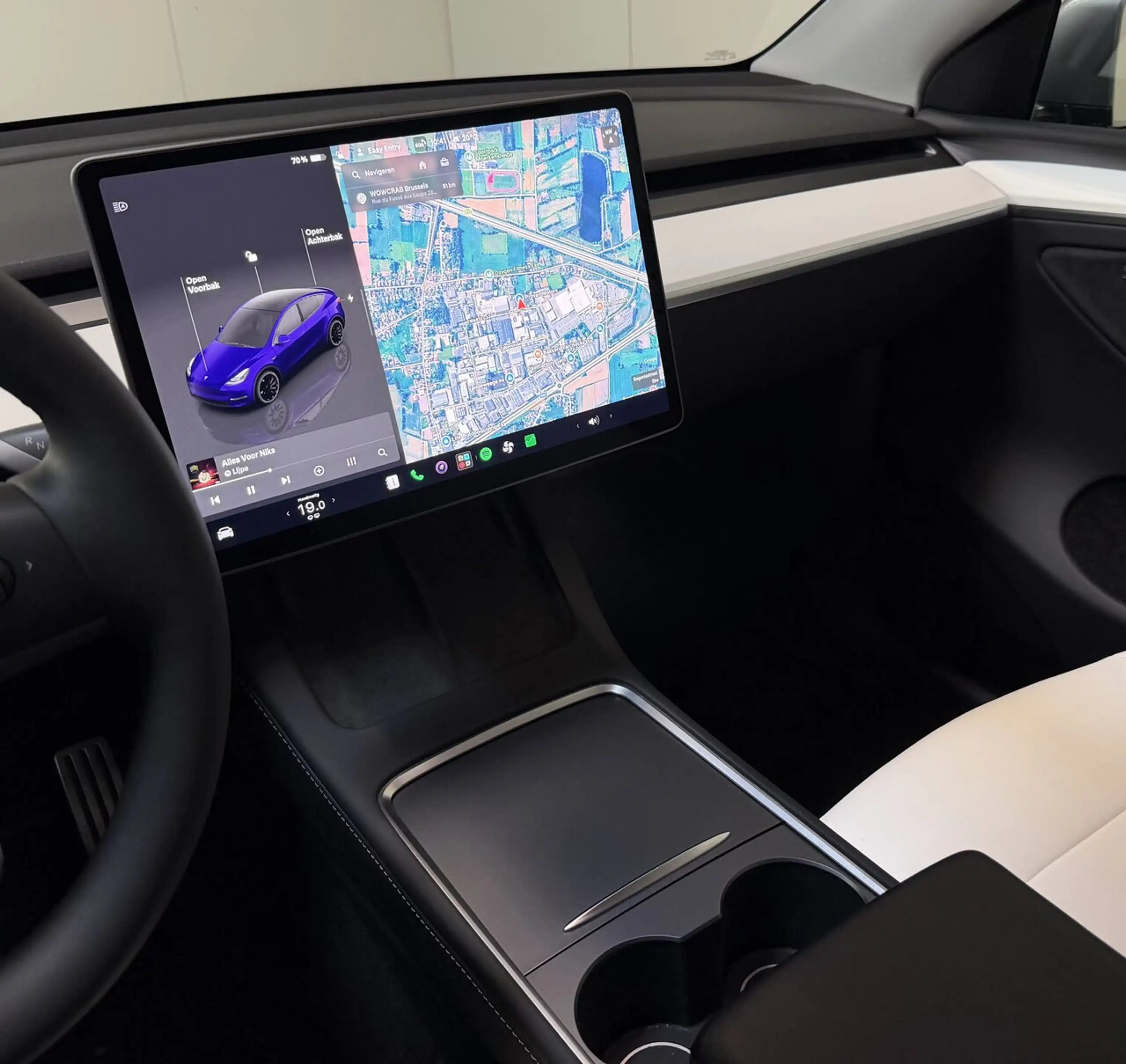Tesla Model Y Long Range Dual Motor - Performance - SoH 93,3%... — photo 12