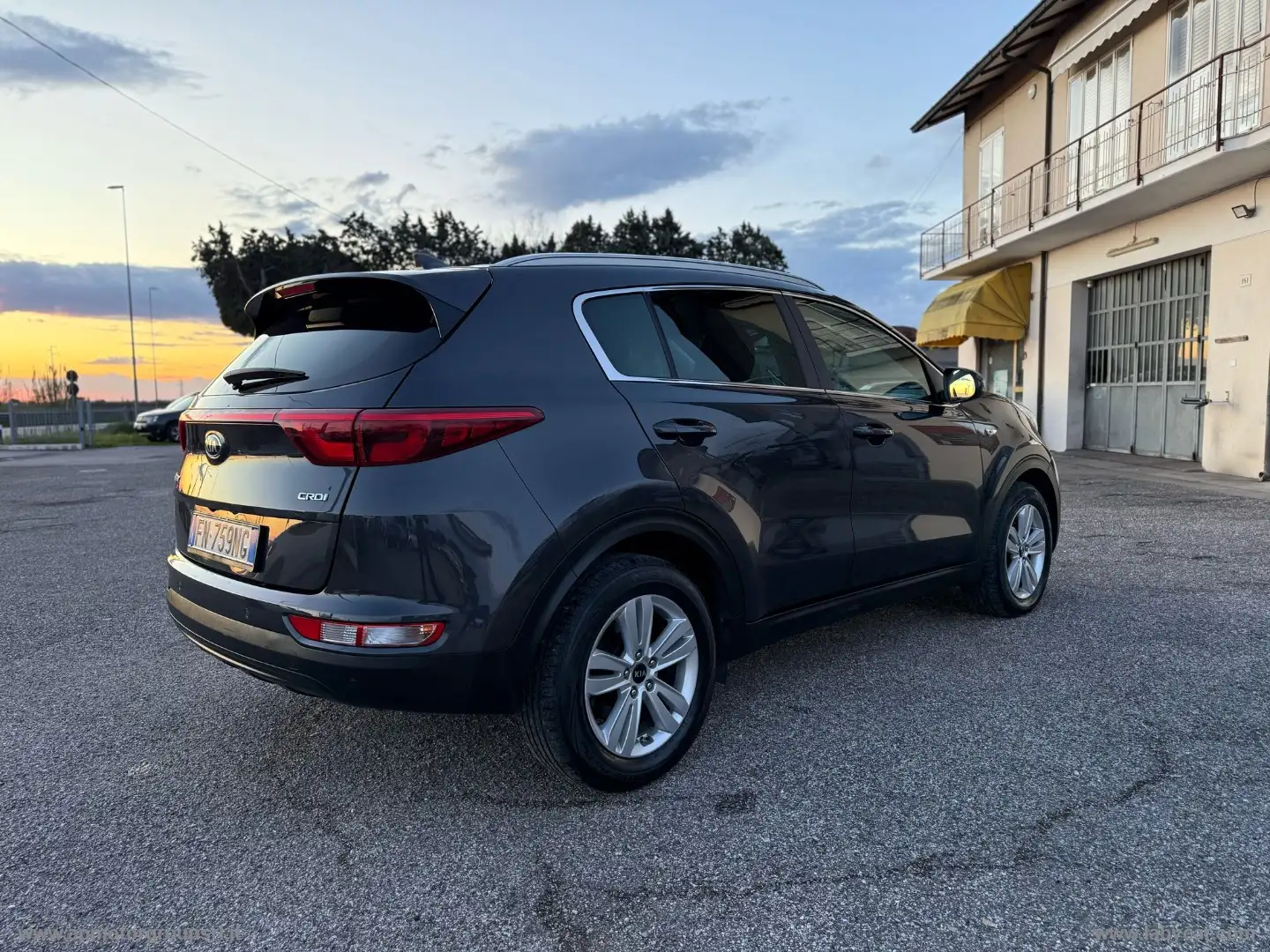 Kia Sportage 1.7 CRDI 2WD ACTIVE CLASS - 2