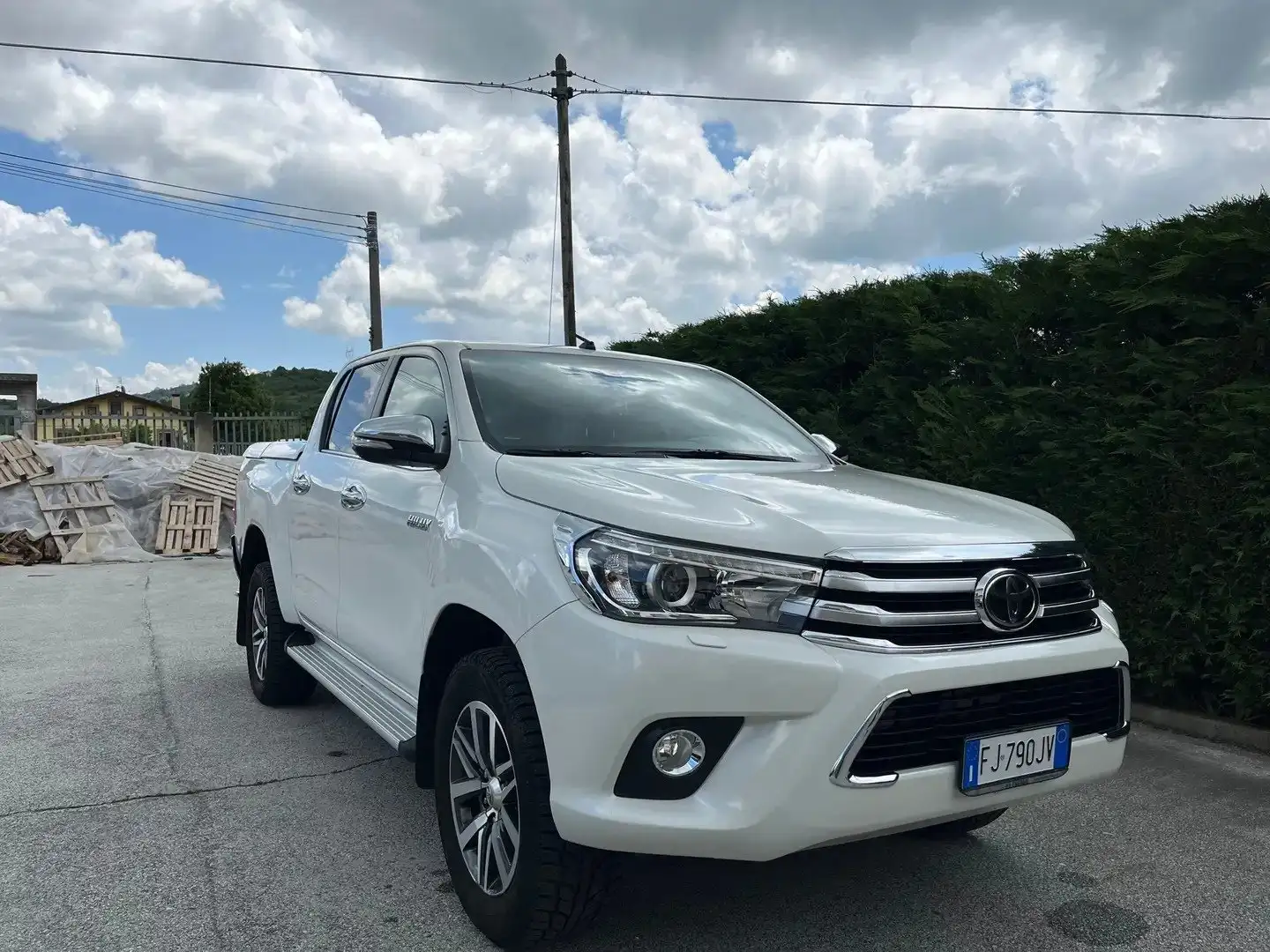 Toyota Hilux HiLux IV 2016 2.4 d-4d double cab Lounge 4wd - 2