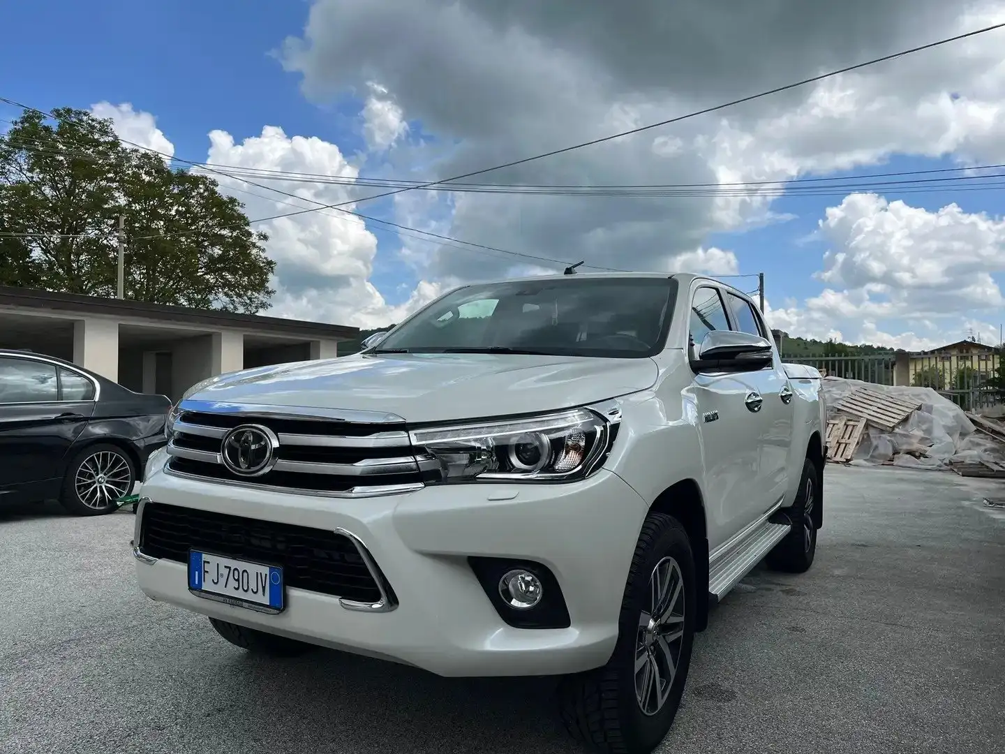 Toyota Hilux HiLux IV 2016 2.4 d-4d double cab Lounge 4wd - 1