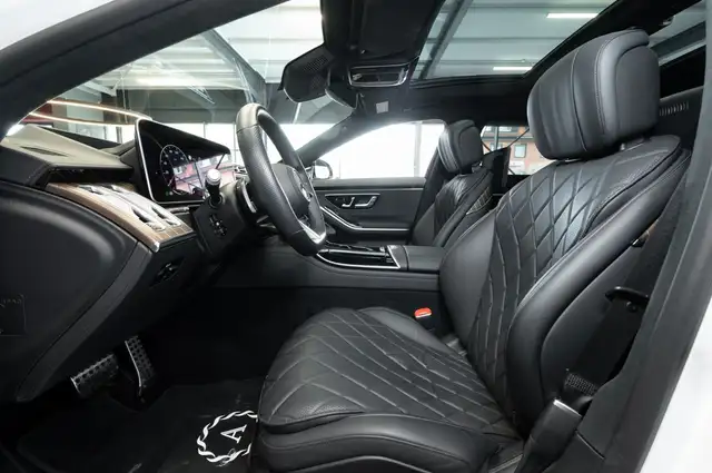 Mercedes-Benz S-Class view 13