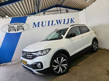1.0 TSI Life Business / 110PK / Trekhaak / Clima /
