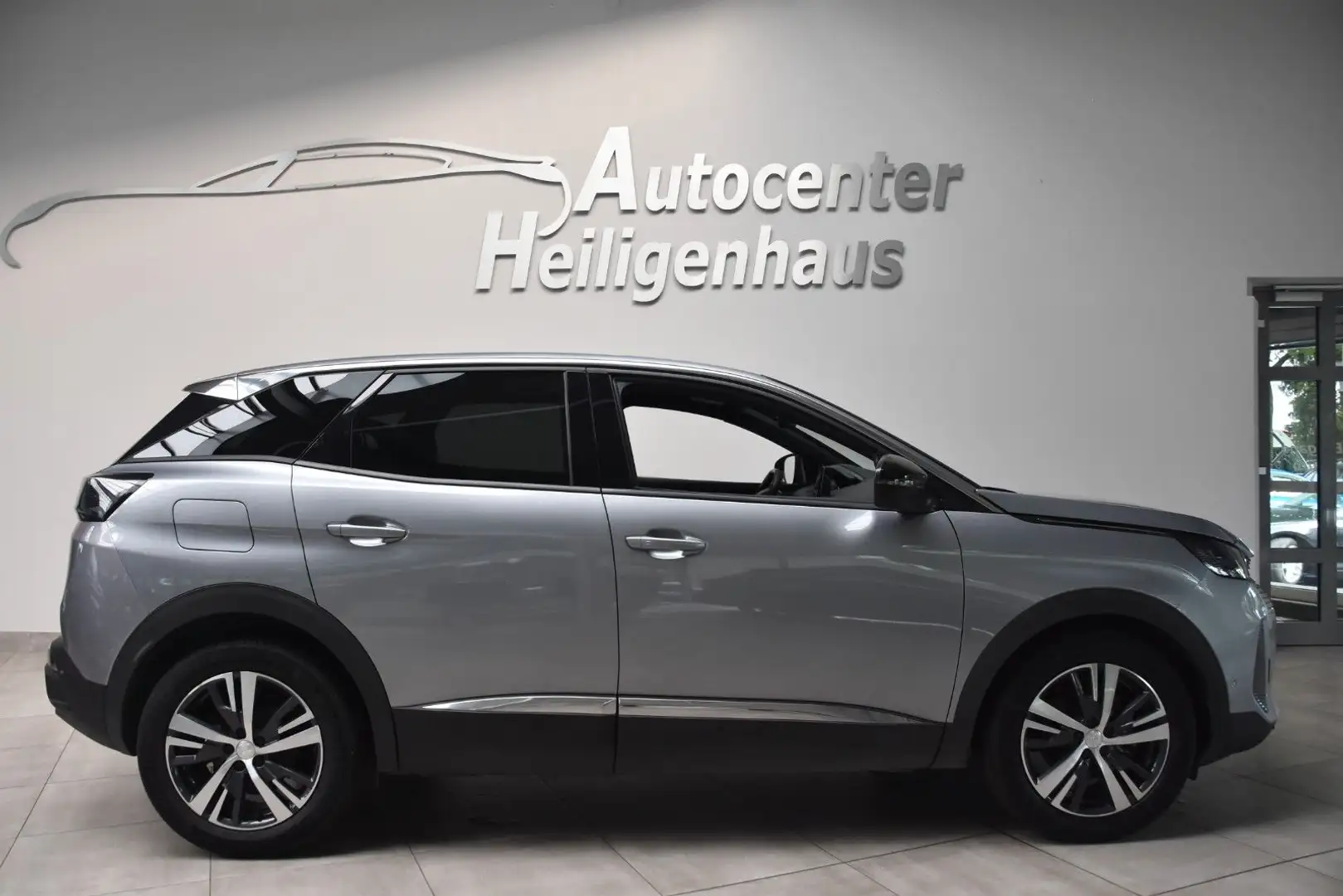 Peugeot 3008 Allure Pack LED Navi 180°Kamera ACC SHZ Grau - 2