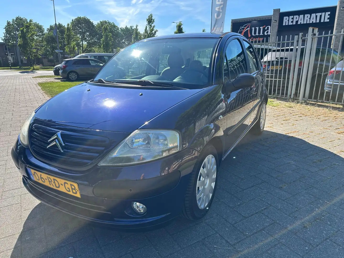 Citroen C3 1.4i Ligne Prestige Azul - 2