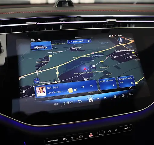 Mercedes-Benz E-Class view 21