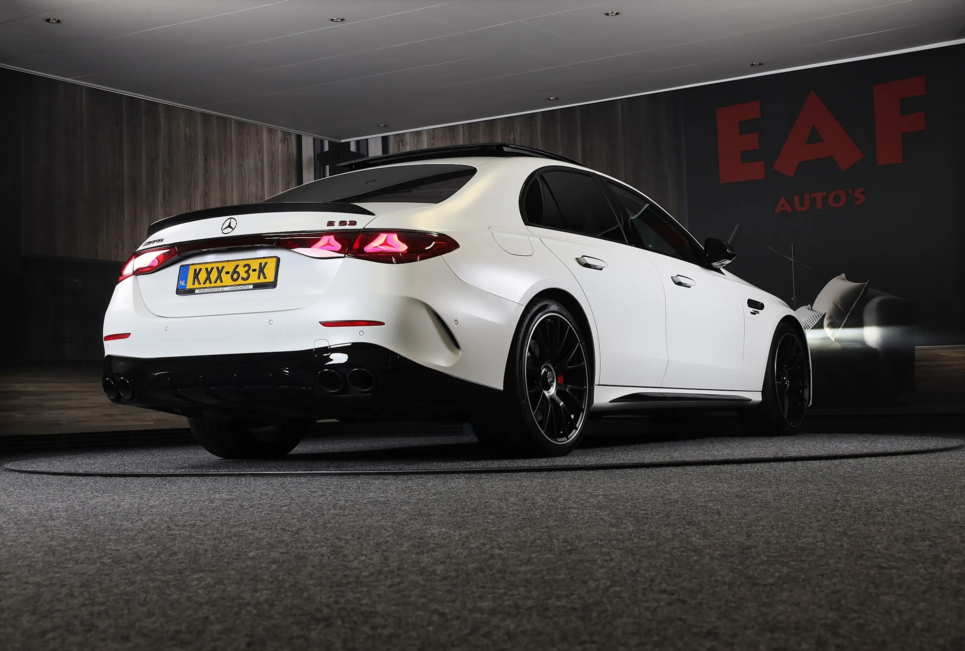 Mercedes-Benz E 53 AMG 4MATIC+ Night Edition / Hyperscreen / Head Up / Bu — photo 5