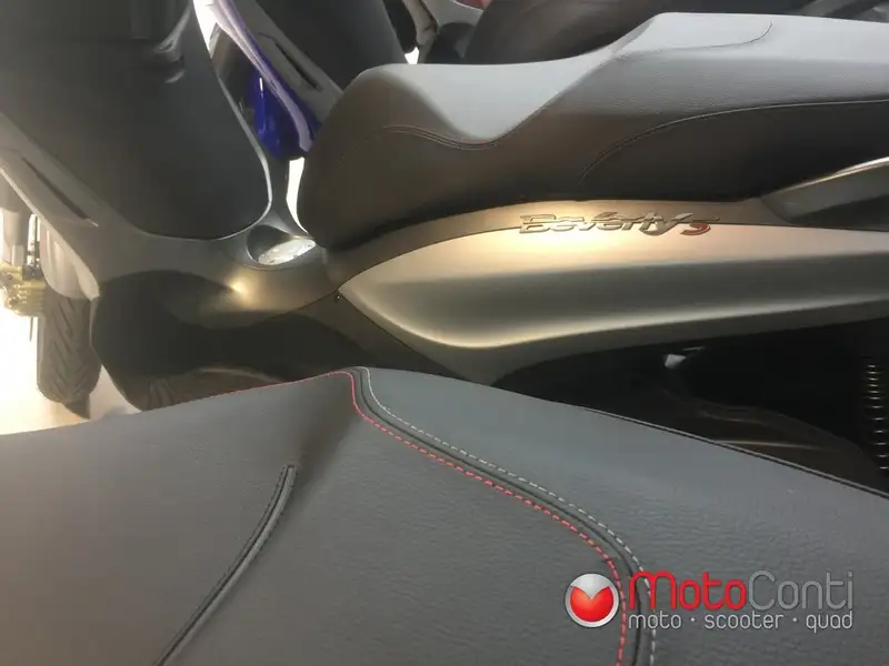 Piaggio Medley 125 - foto 5