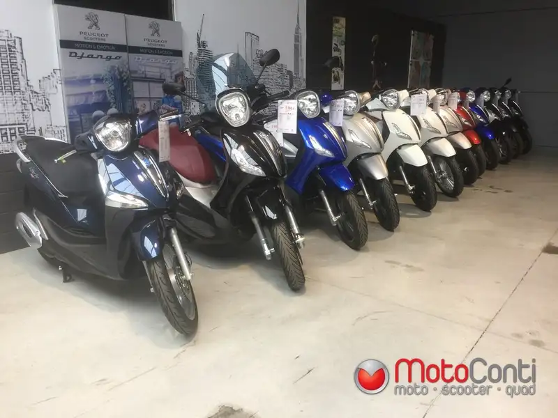 Piaggio Medley 125 - foto 2