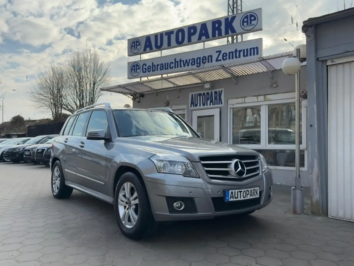 Mercedes-Benz GLK 220 CDI 4MATIC BlueEfficiency*Navi*Leder*Alu Grau - 1