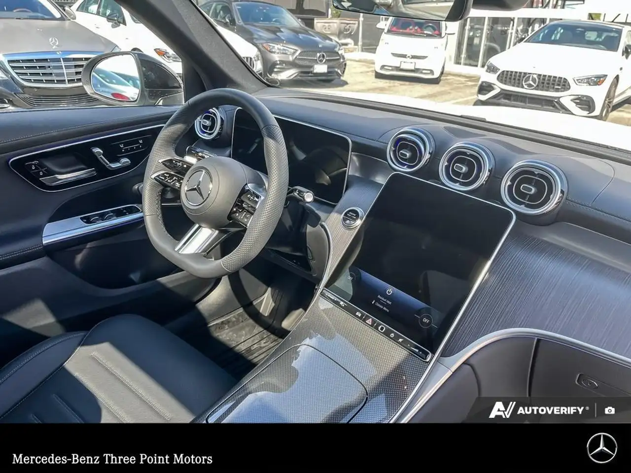 Mercedes-Benz GLC снимка Mercedes-Benz GLC