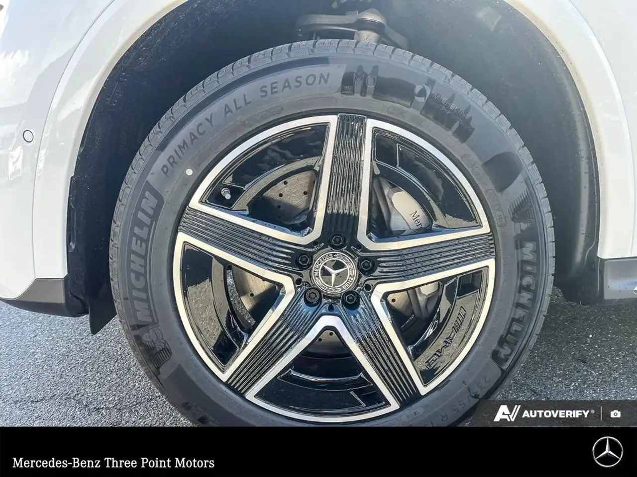 Mercedes-Benz GLC снимка Mercedes-Benz GLC