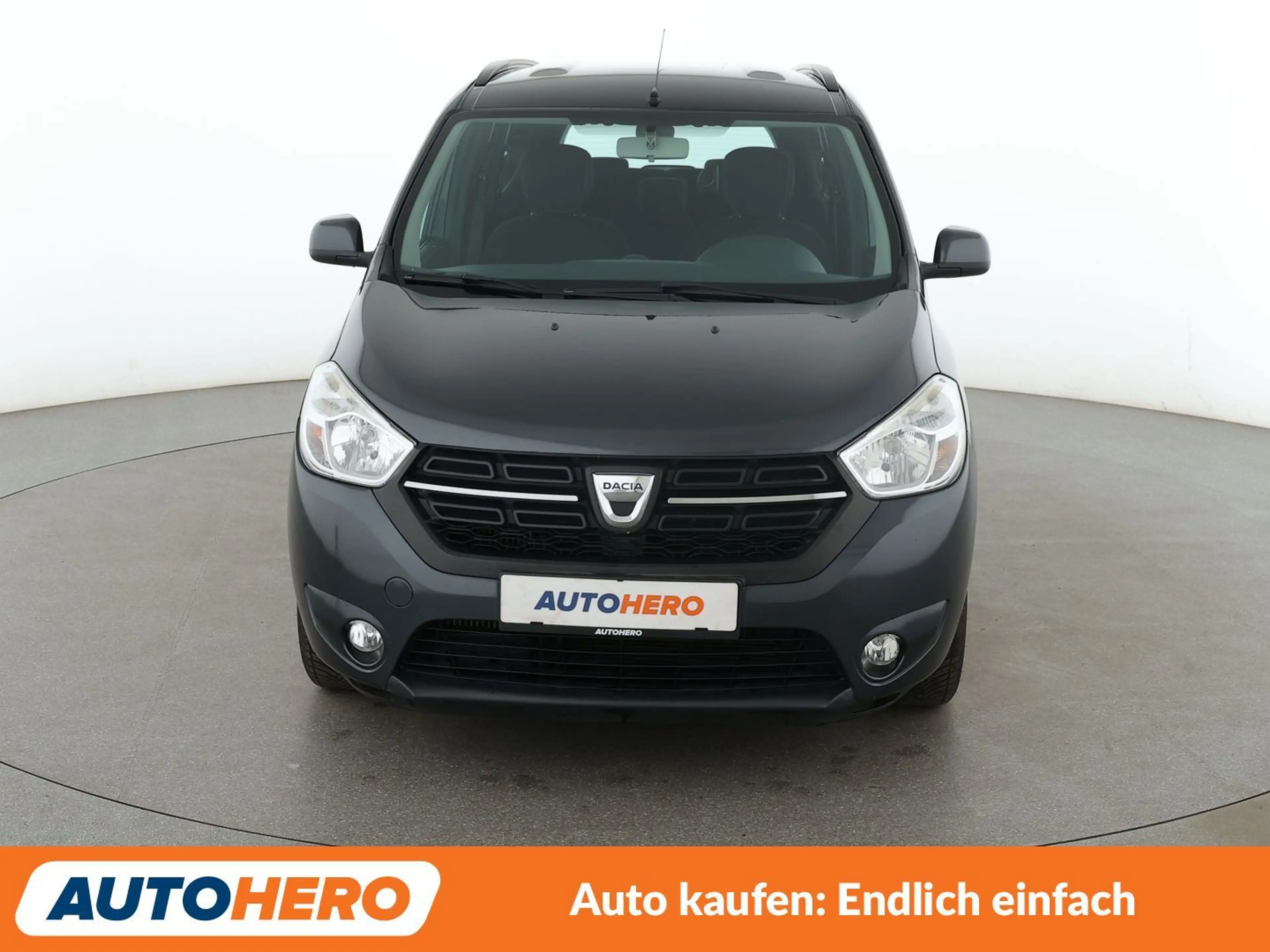 Dacia Lodgy 1.2 TCe Laureate*NAVI*TEMPO*PDC*KLIMA*GARANTIE* — photo 9