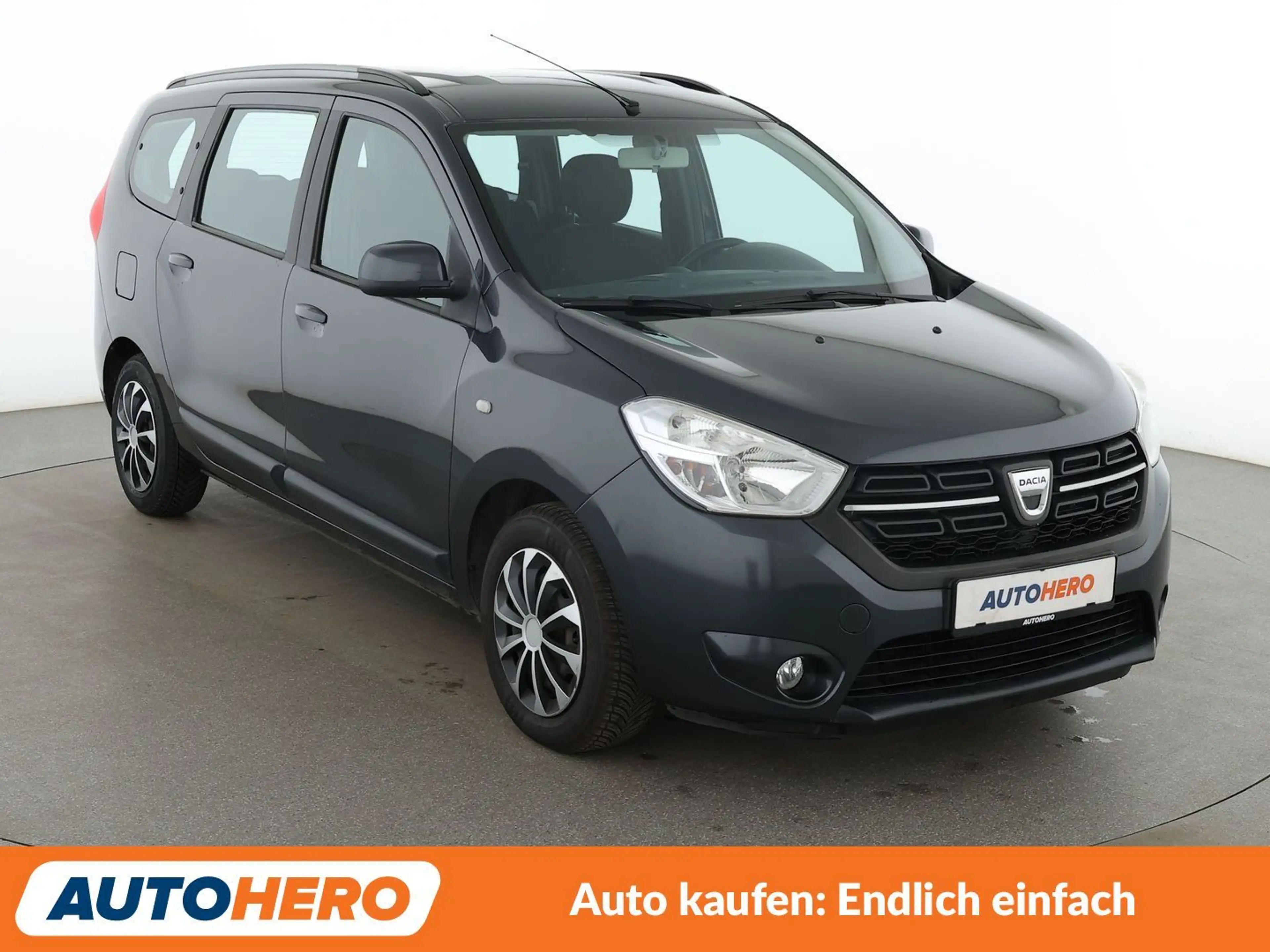 Dacia Lodgy 1.2 TCe Laureate*NAVI*TEMPO*PDC*KLIMA*GARANTIE* — photo 8