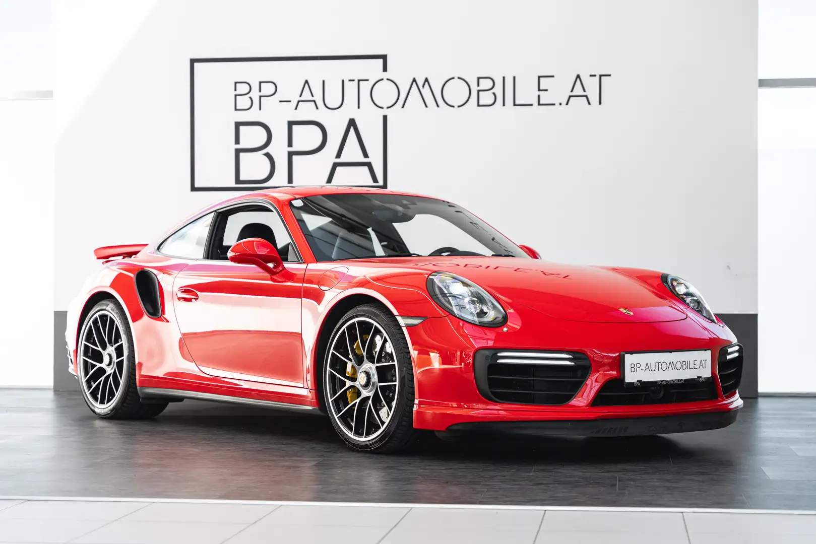 Porsche 991 Turbo S PDK // PCCB// LIFT // MEGA AUSSTATTUNG // Rojo - 2