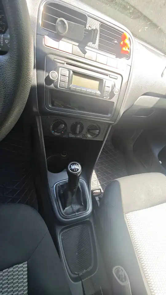 Volkswagen Polo Cross — photo 4
