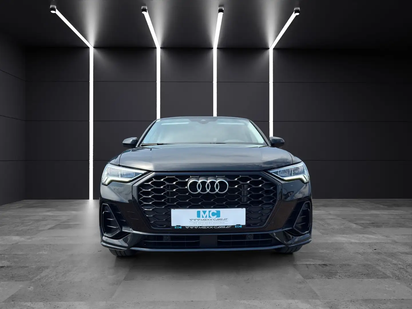 Audi Q3 Sportback 45 Plug-in-Hybrid – Nur 39.500 km 1.Bes Schwarz - 2