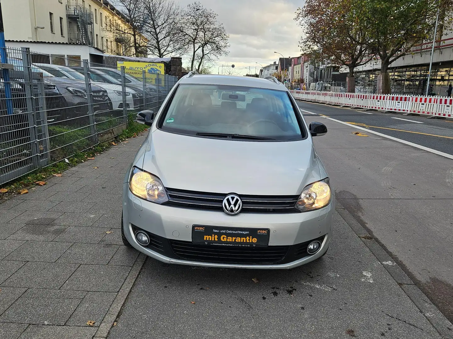 Volkswagen Golf Plus Golf VI Plus TSI BlueMotion Technology Trendline Grau - 1