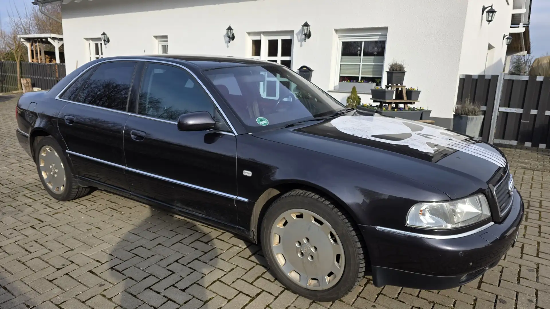 Audi A8 4.2 Quattro HU/AU 02/27 - 2