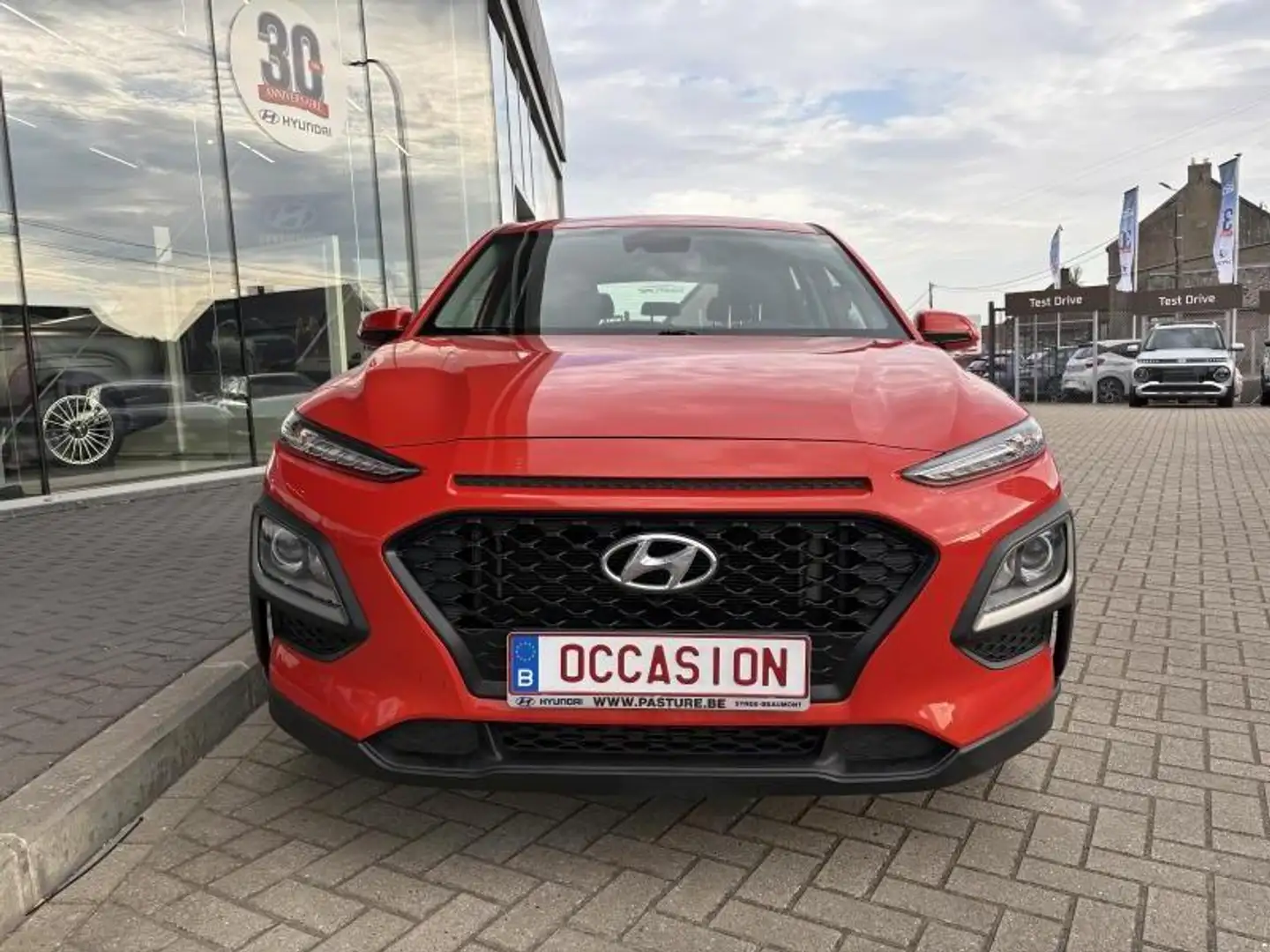 Hyundai KONA AIR Orange - 2