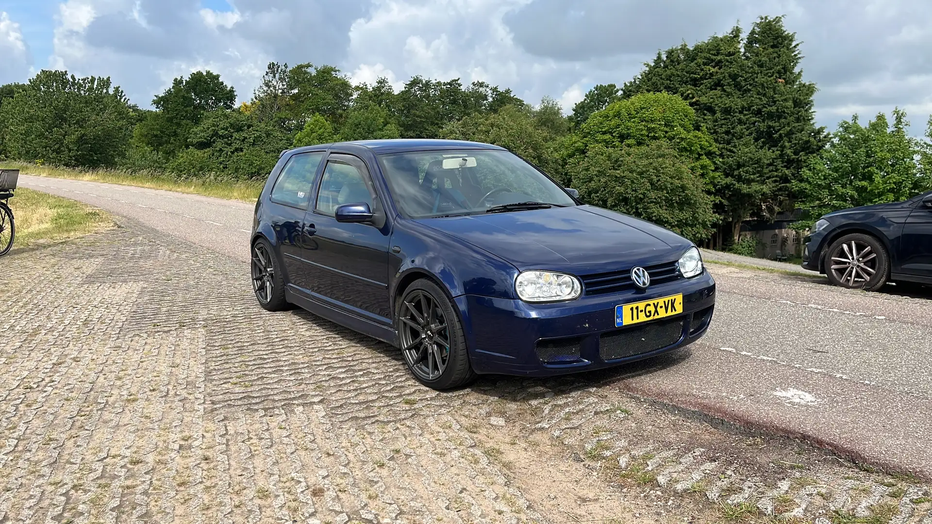 Volkswagen Golf GTI 1.8 Turbo - 2