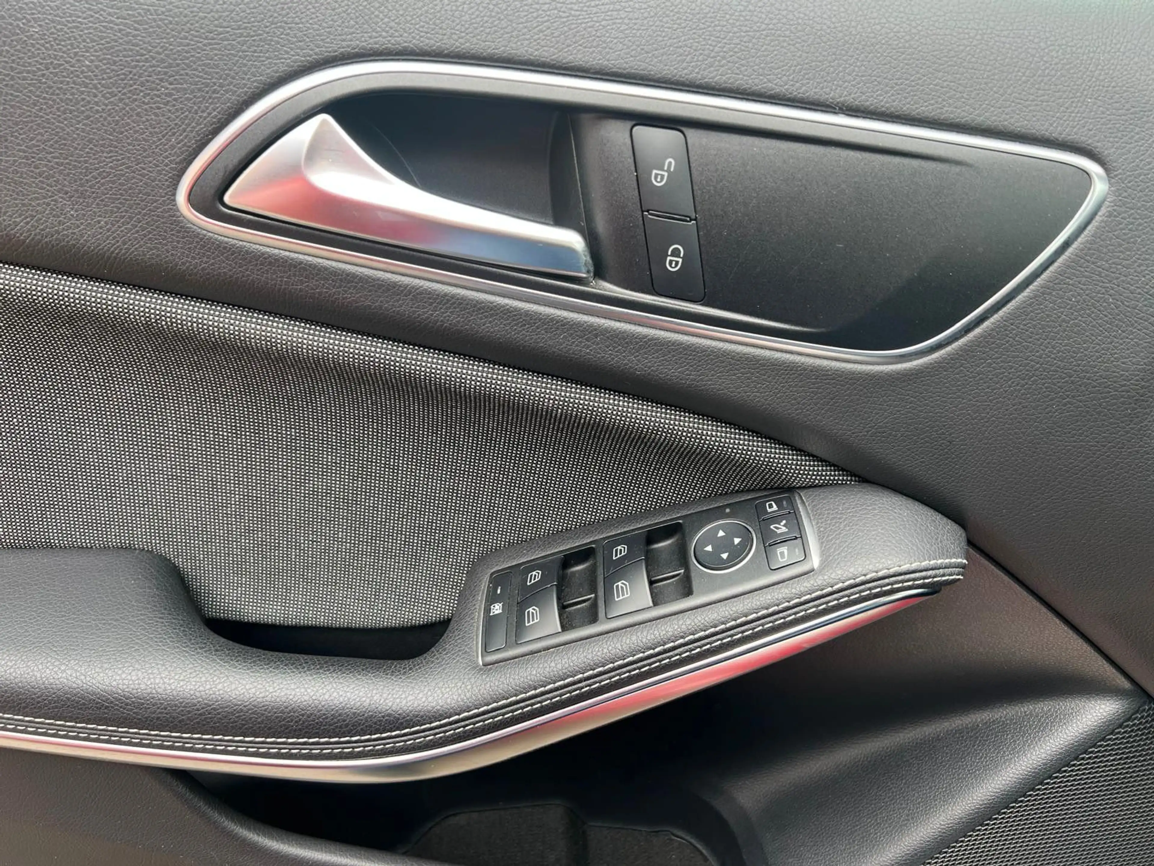 Mercedes-Benz A 200 A 200 BlueEfficiency/Kamera/Key-Less/SHZ/Automa. — photo 12