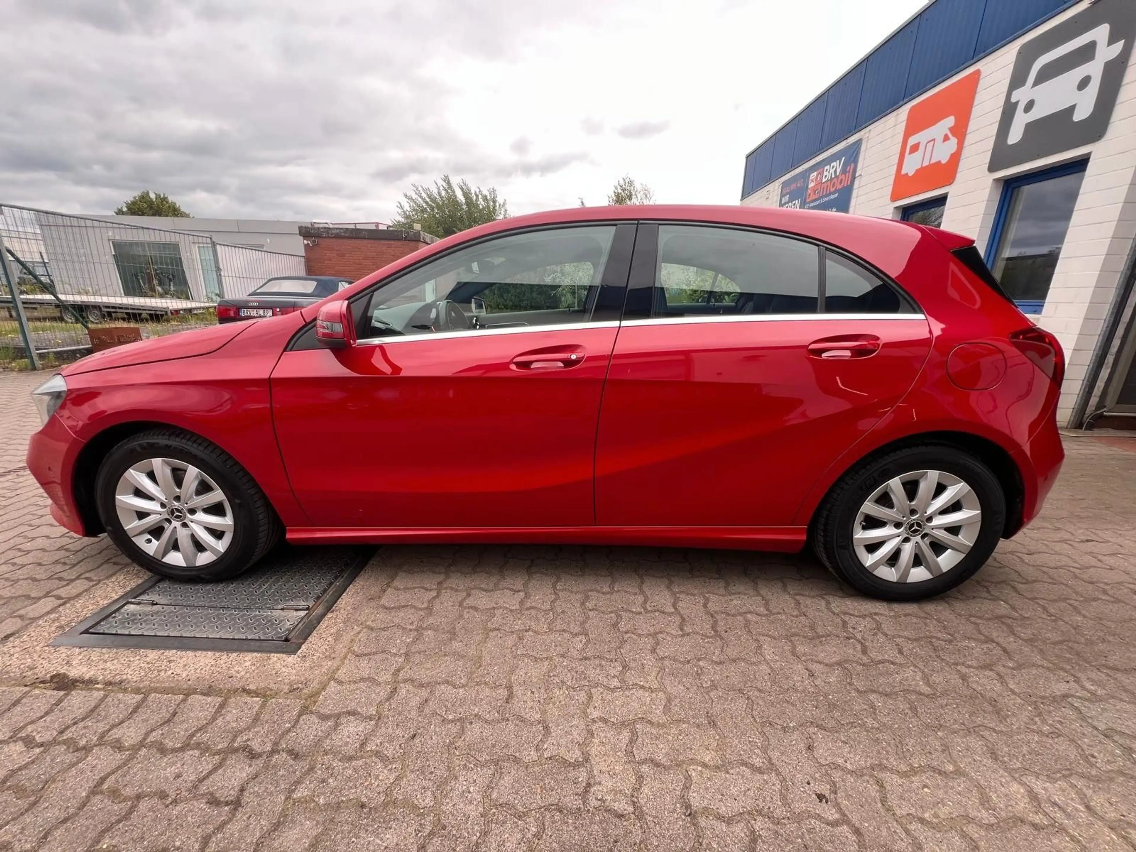 Mercedes-Benz A 200 A 200 BlueEfficiency/Kamera/Key-Less/SHZ/Automa. — photo 8