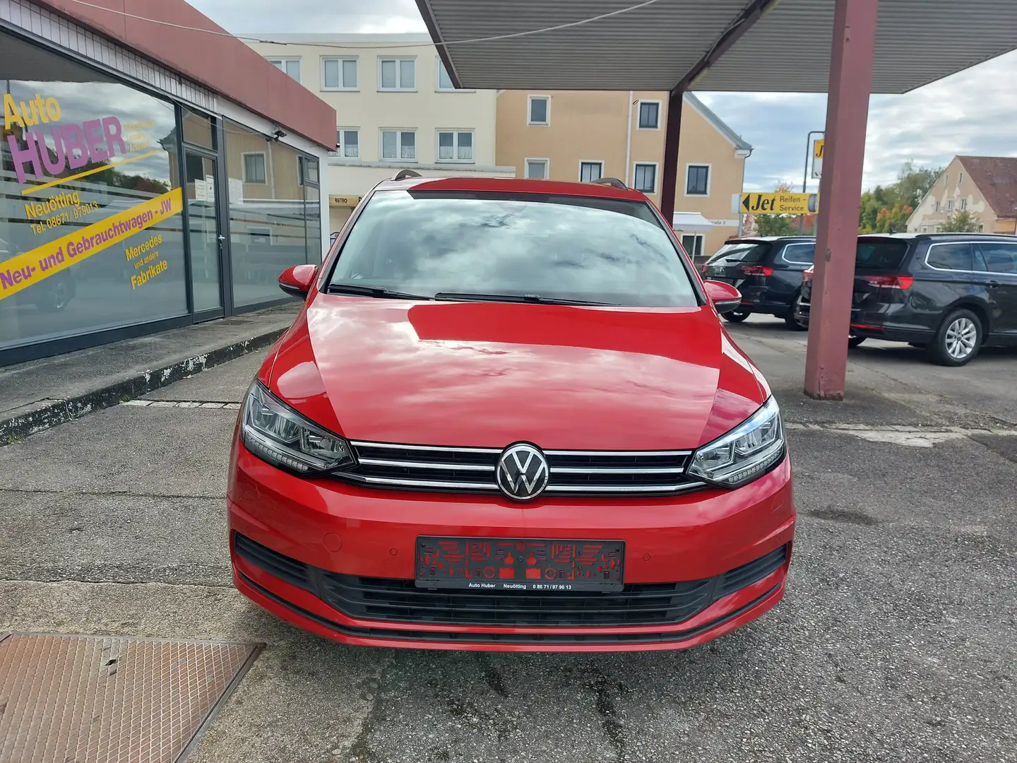 Volkswagen Touran 2,0TDI Comf. DSG/LED/ACC/NAVI Rot - 2