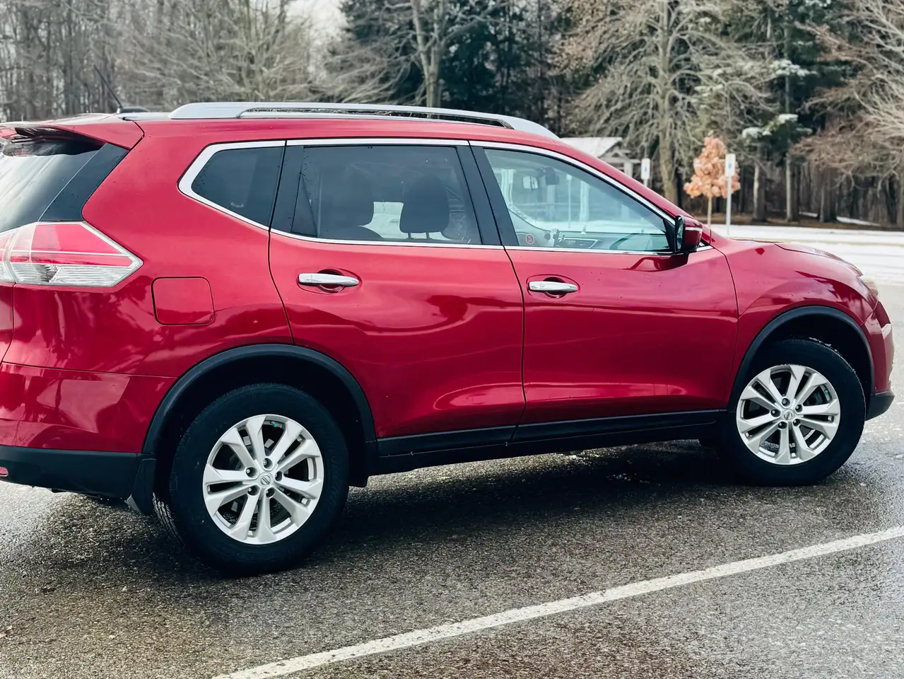 Nissan Rogue снимка Nissan Rogue