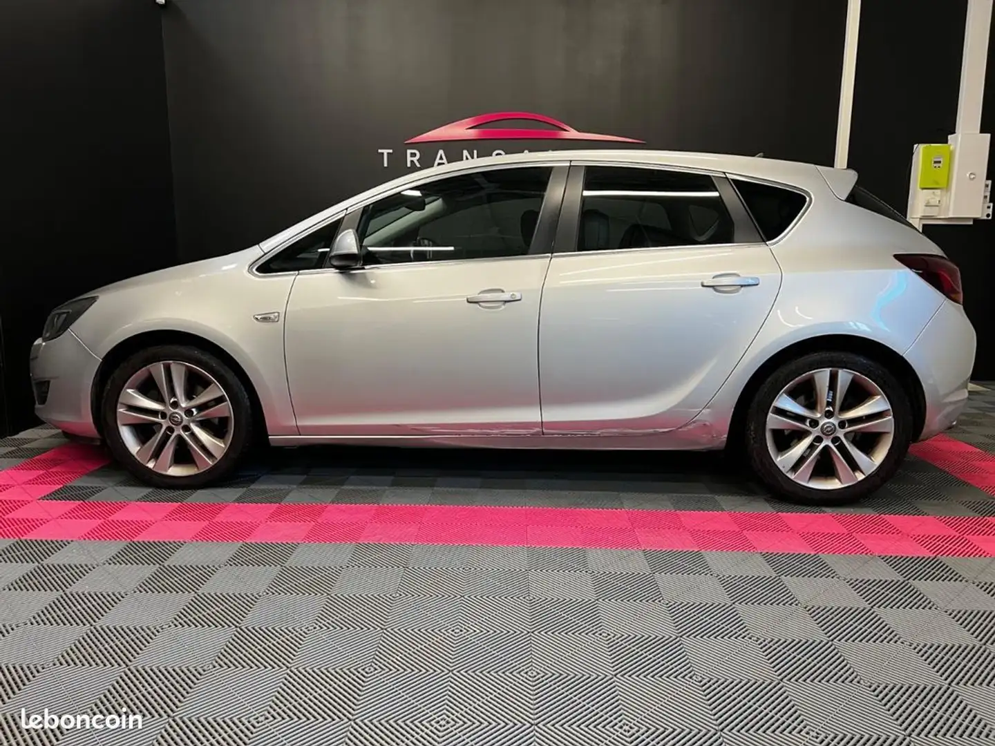 Opel Astra 2.0 CDTI 160 ch Cosmo A APPLE CARPLAY SIEGES CHAUFFANTS CAMERA DE REUL KIT ROUES HIVER Gris - 2