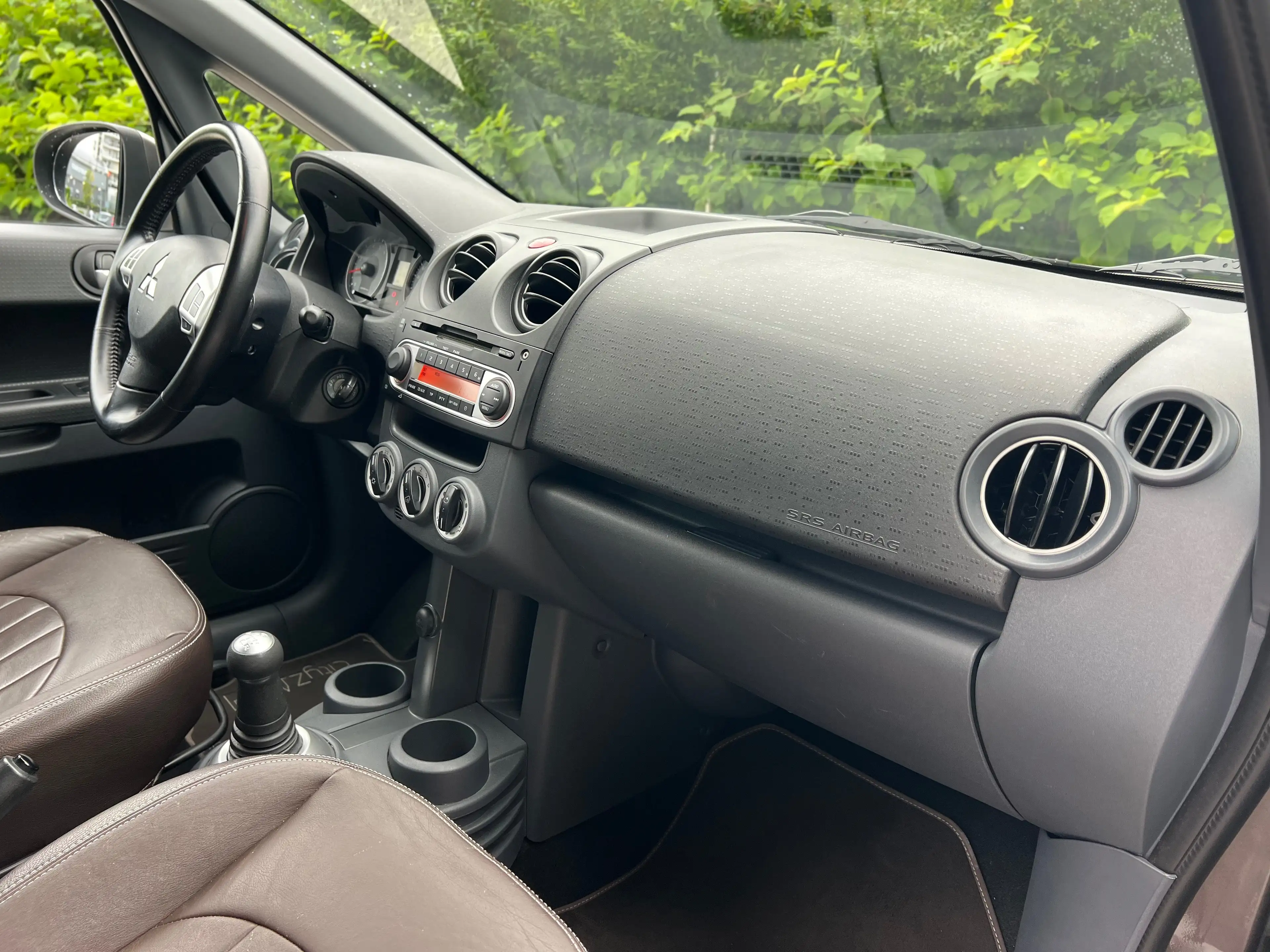 Mitsubishi Colt 1.3i CityZ Allshift Automaat Airco Euro 5 — photo 9