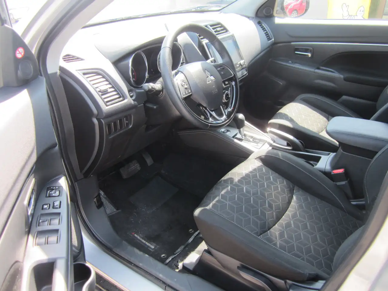 Mitsubishi RVR снимка Mitsubishi RVR