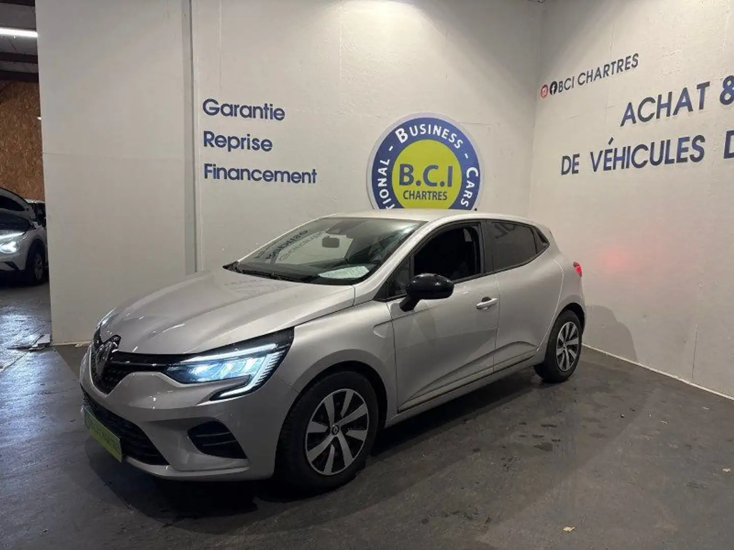 Renault Clio V 1.0 TCE 90CH EQUILIBRE Gris - 2