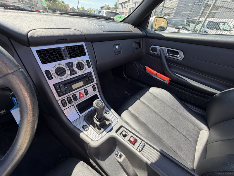 Mercedes-Benz SLK 200 SLK-Klasse Kompressor Special Edition — photo 9